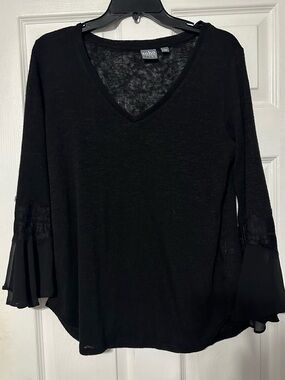 Soho Jeans/New York & Company V-Neck Bell Sleeve Sweater with Lace Insets